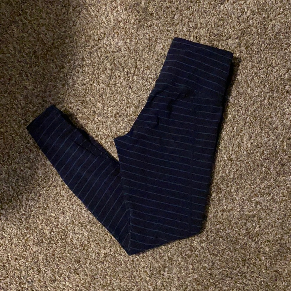 Salutation Stripe Tight (7/8 length)